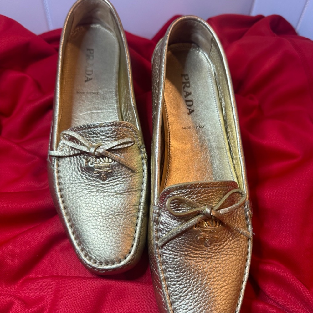 Prada Flats - Picture 8 of 8